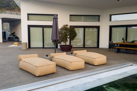 6 bedrooms Bungalow in Louvaras, Limassol,  No. 39028 27