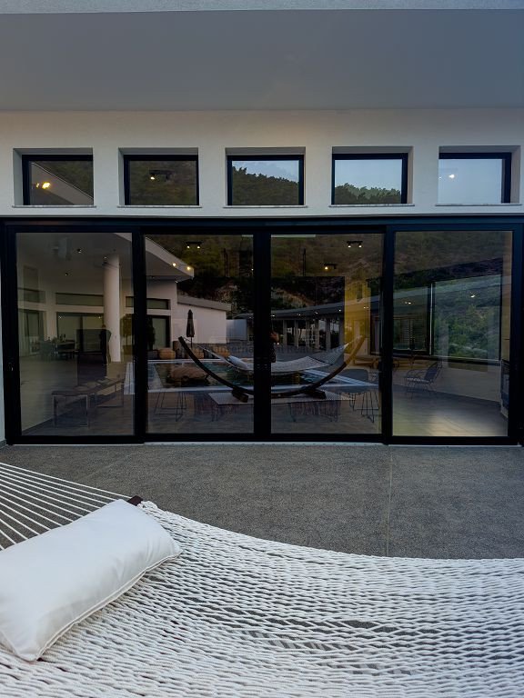 6 chambres Bungalow à Louvaras, Limassol, Chypre No. 39028