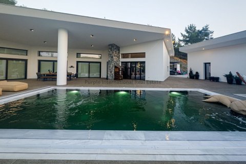 6 bedrooms Bungalow in Louvaras, Limassol,  No. 39028 26