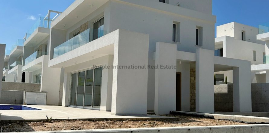 3 bedrooms Villa in Protaras, Ammochostos, No. 39025