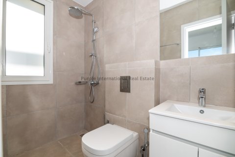 6 bedrooms Villa in Protaras, Ammochostos,  No. 39029 16