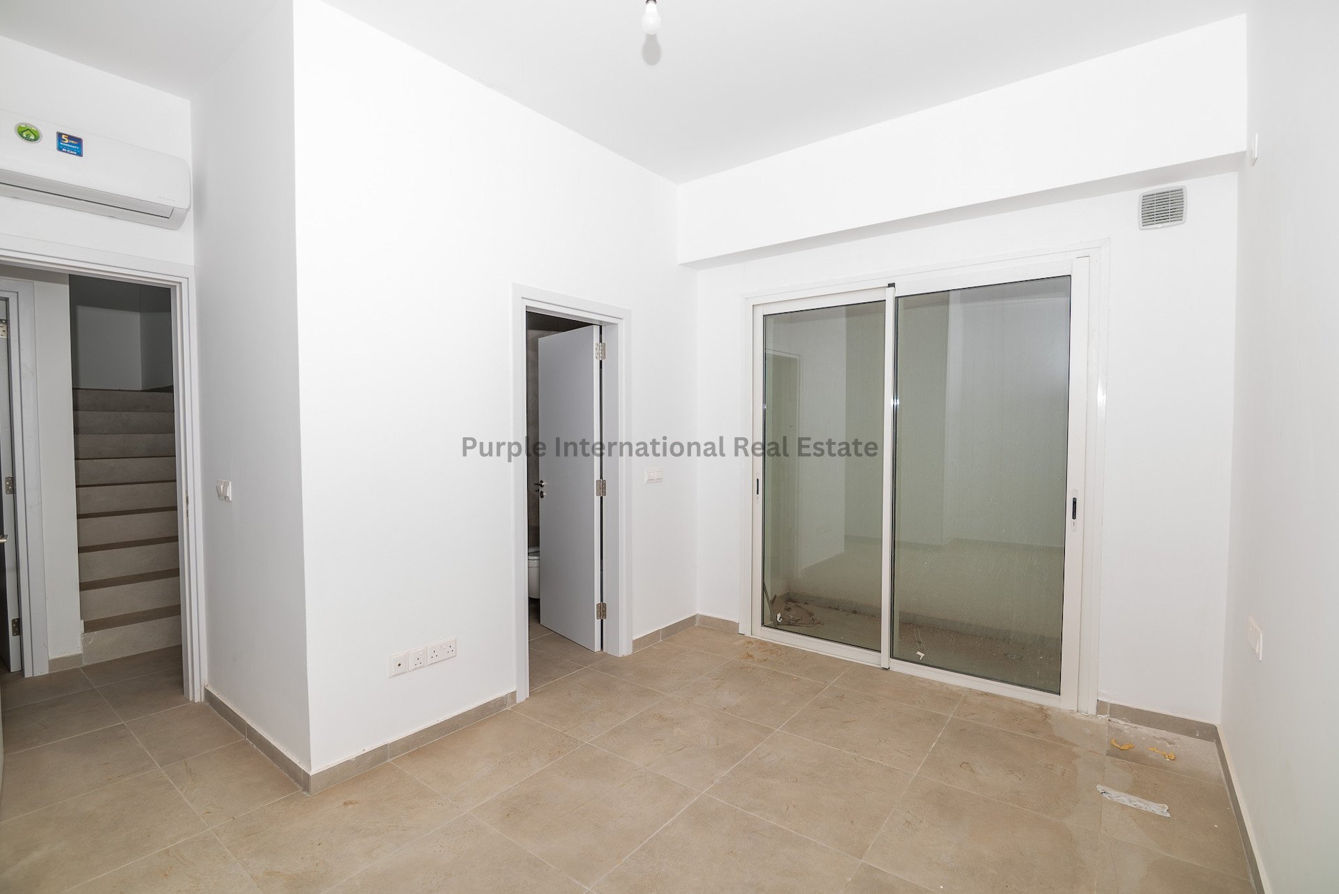 6 bedrooms Villa in Protaras, Ammochostos, Cyprus No. 39029