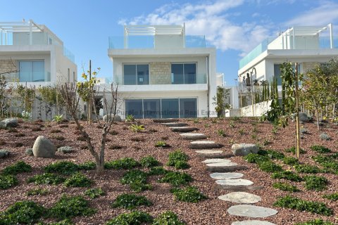 6 bedrooms Villa in Protaras, Ammochostos, No. 39029 2