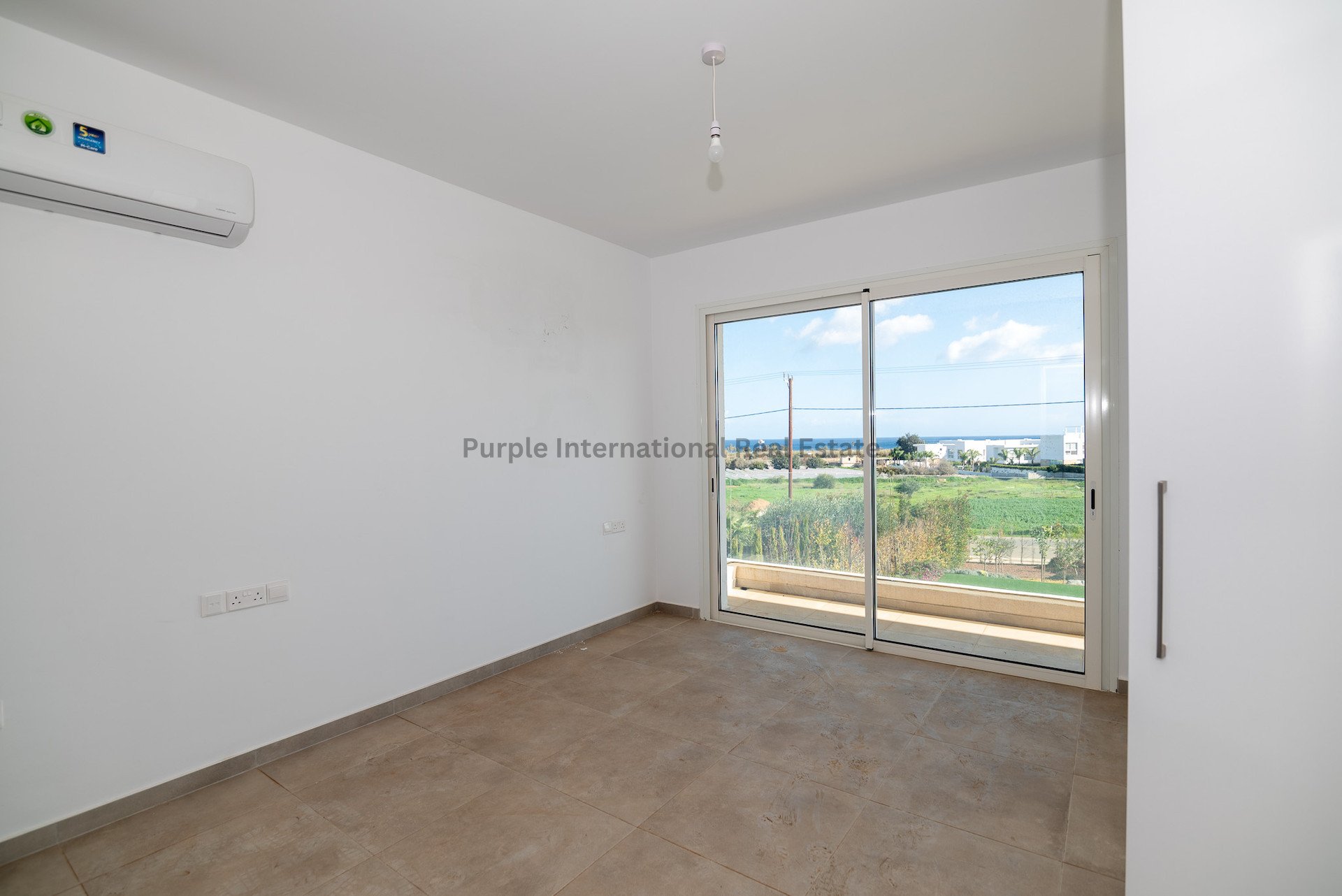 6 bedrooms Villa in Protaras, Ammochostos, Cyprus No. 39029