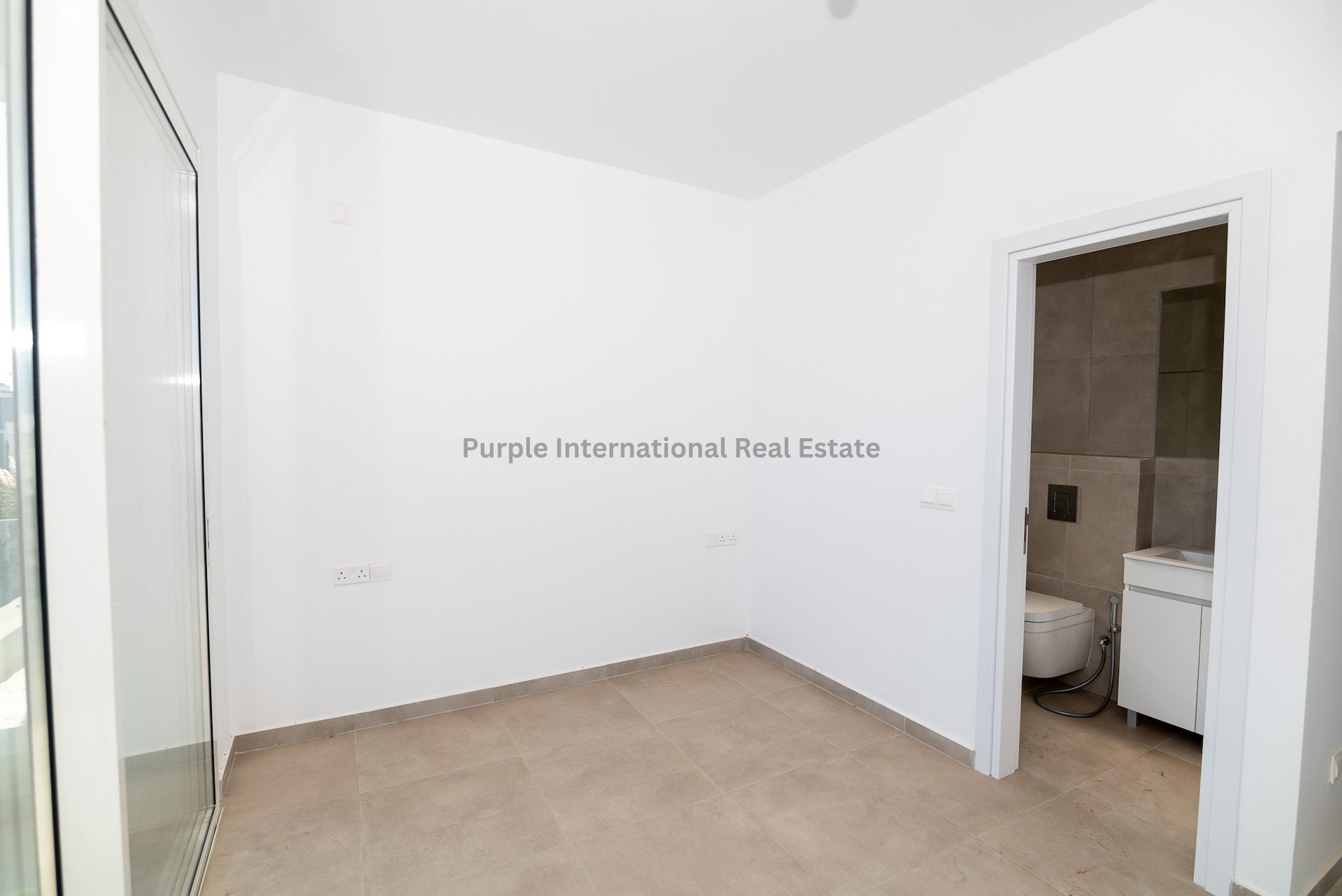 6 bedrooms Villa in Protaras, Ammochostos, Cyprus No. 39029