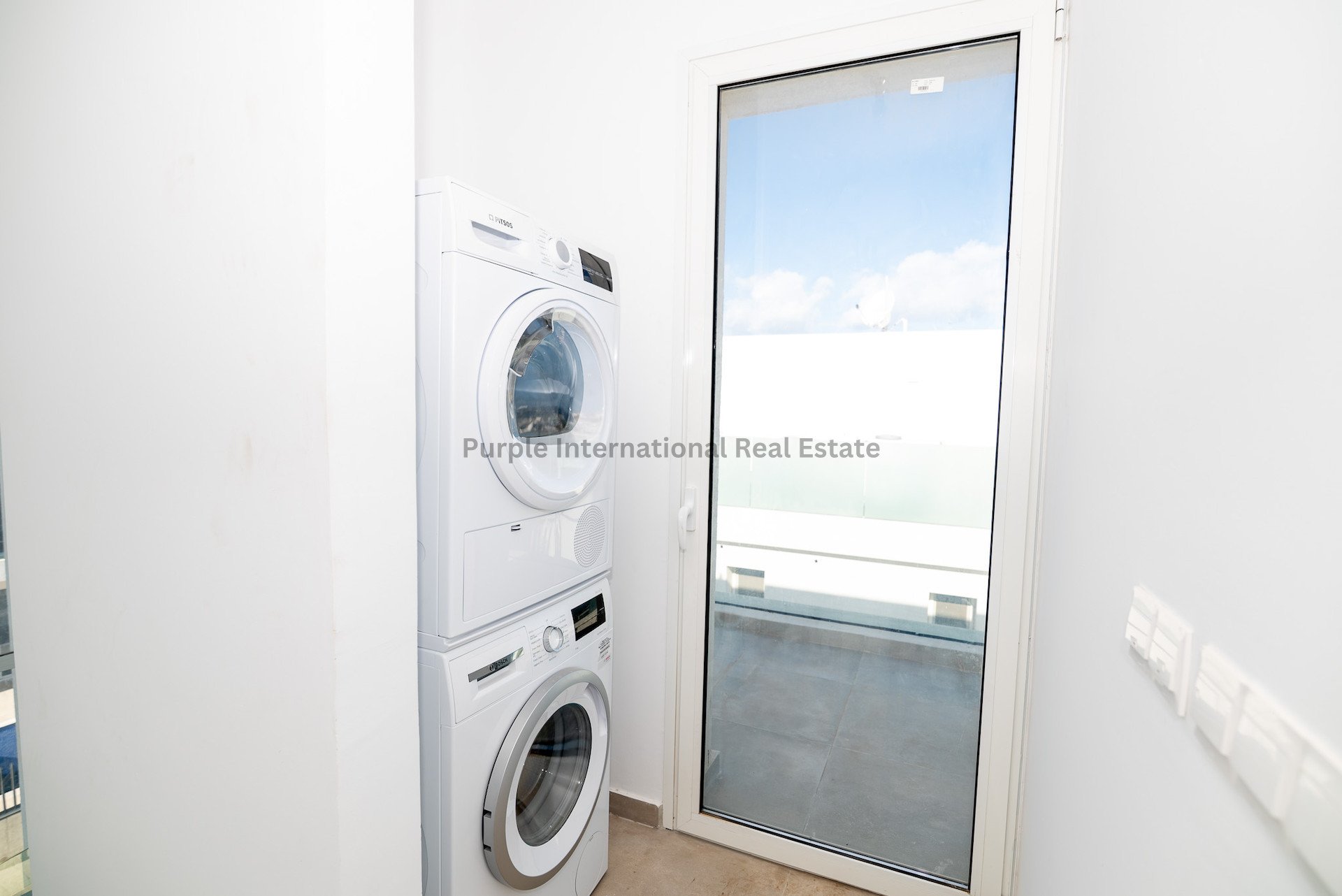 6 bedrooms Villa in Protaras, Ammochostos, Cyprus No. 39029