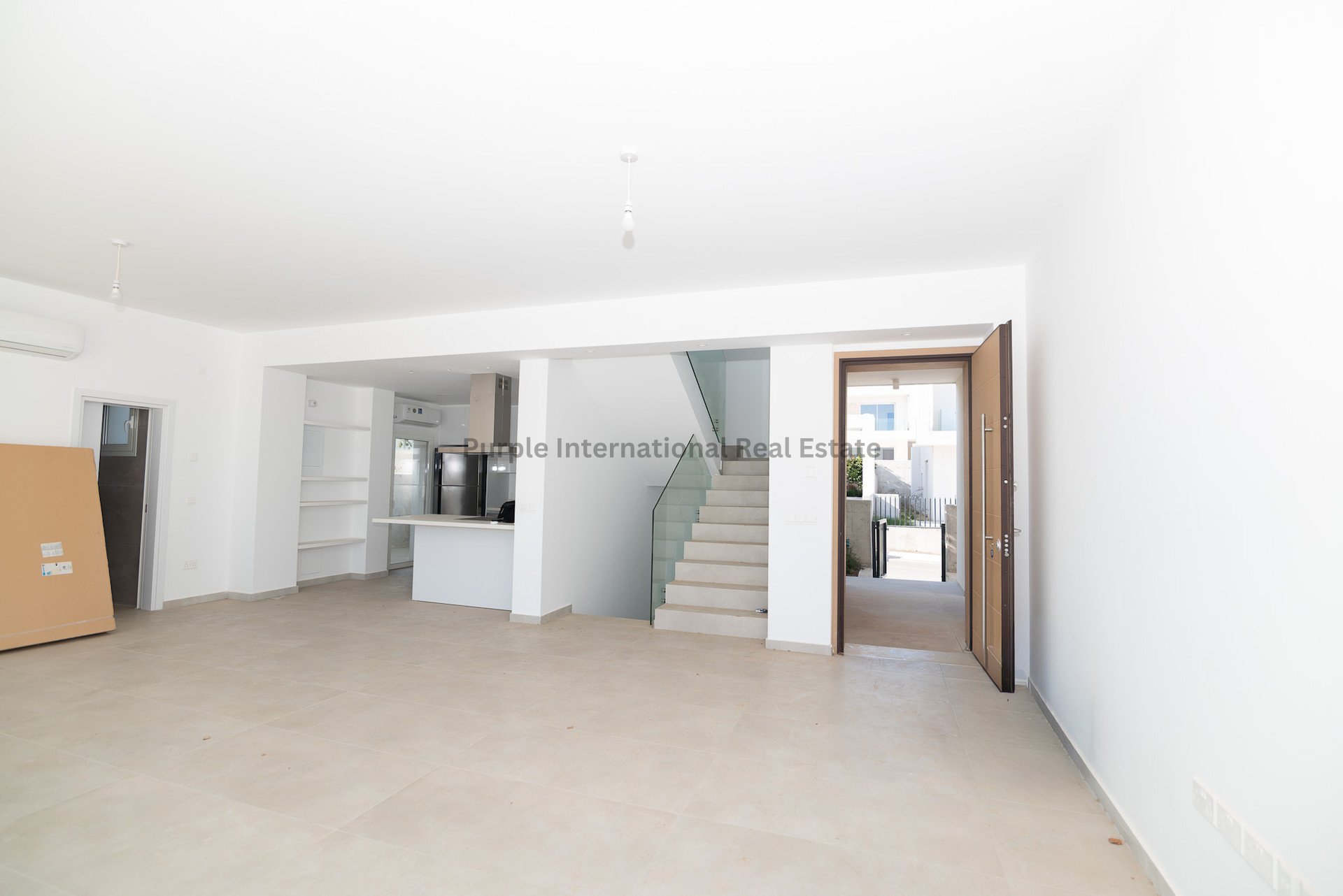 6 bedrooms Villa in Protaras, Ammochostos, Cyprus No. 39029