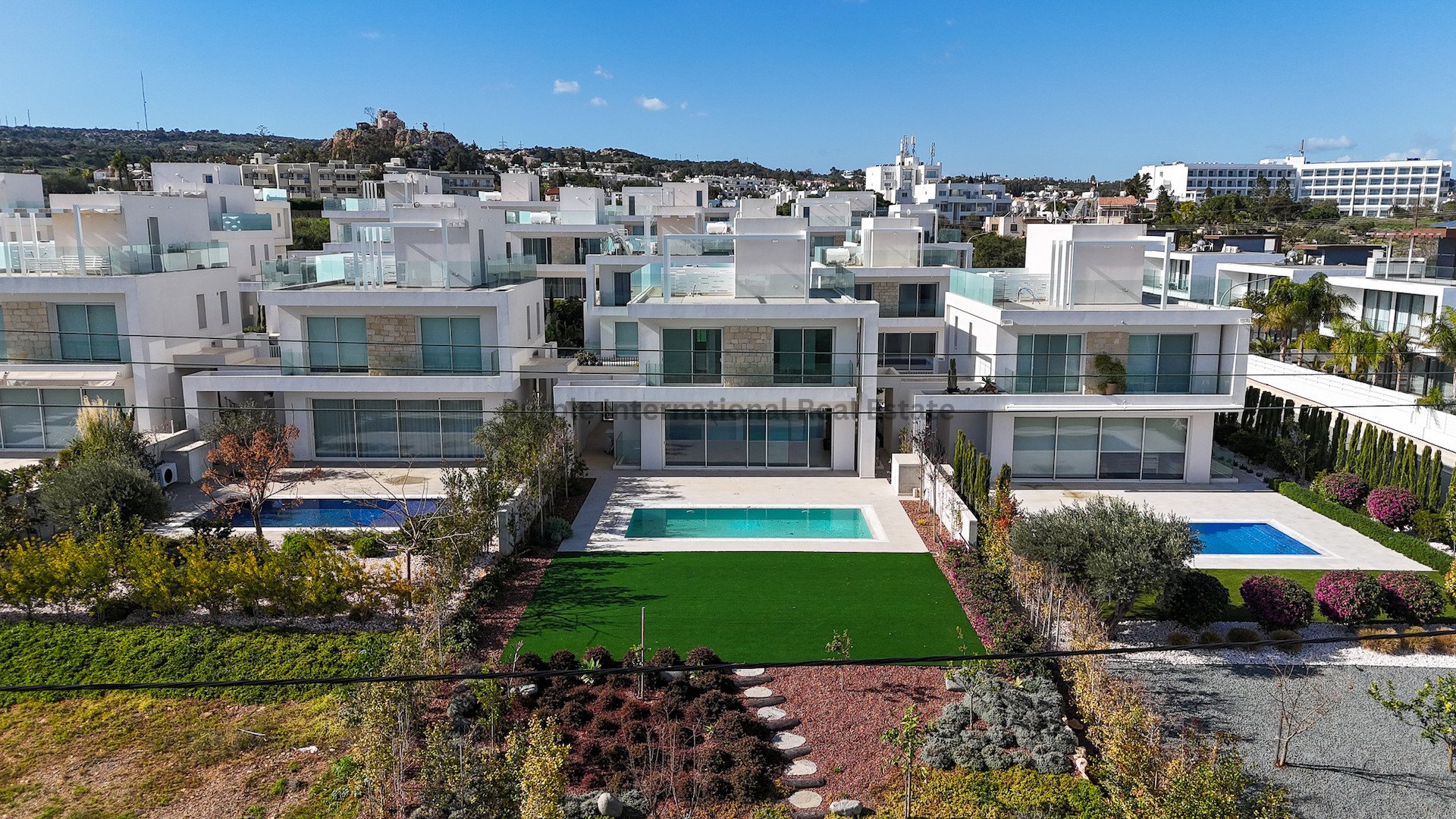 6 bedrooms Villa in Protaras, Ammochostos, Cyprus No. 39029