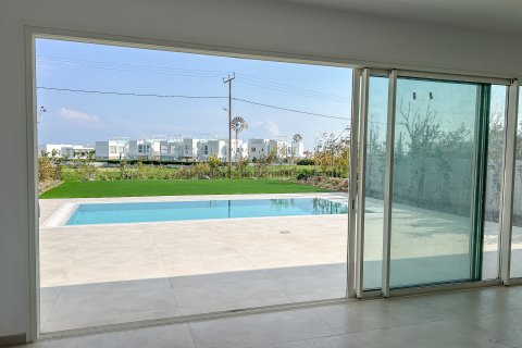 6 bedrooms Villa in Protaras, Ammochostos, No. 39029 3