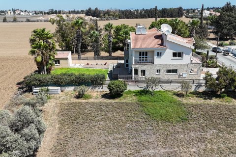 Вилла с 4 спальнями в Кити, Ларнака,  № 39026 30