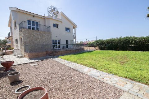 Вилла с 4 спальнями в Кити, Ларнака,  № 39026 2