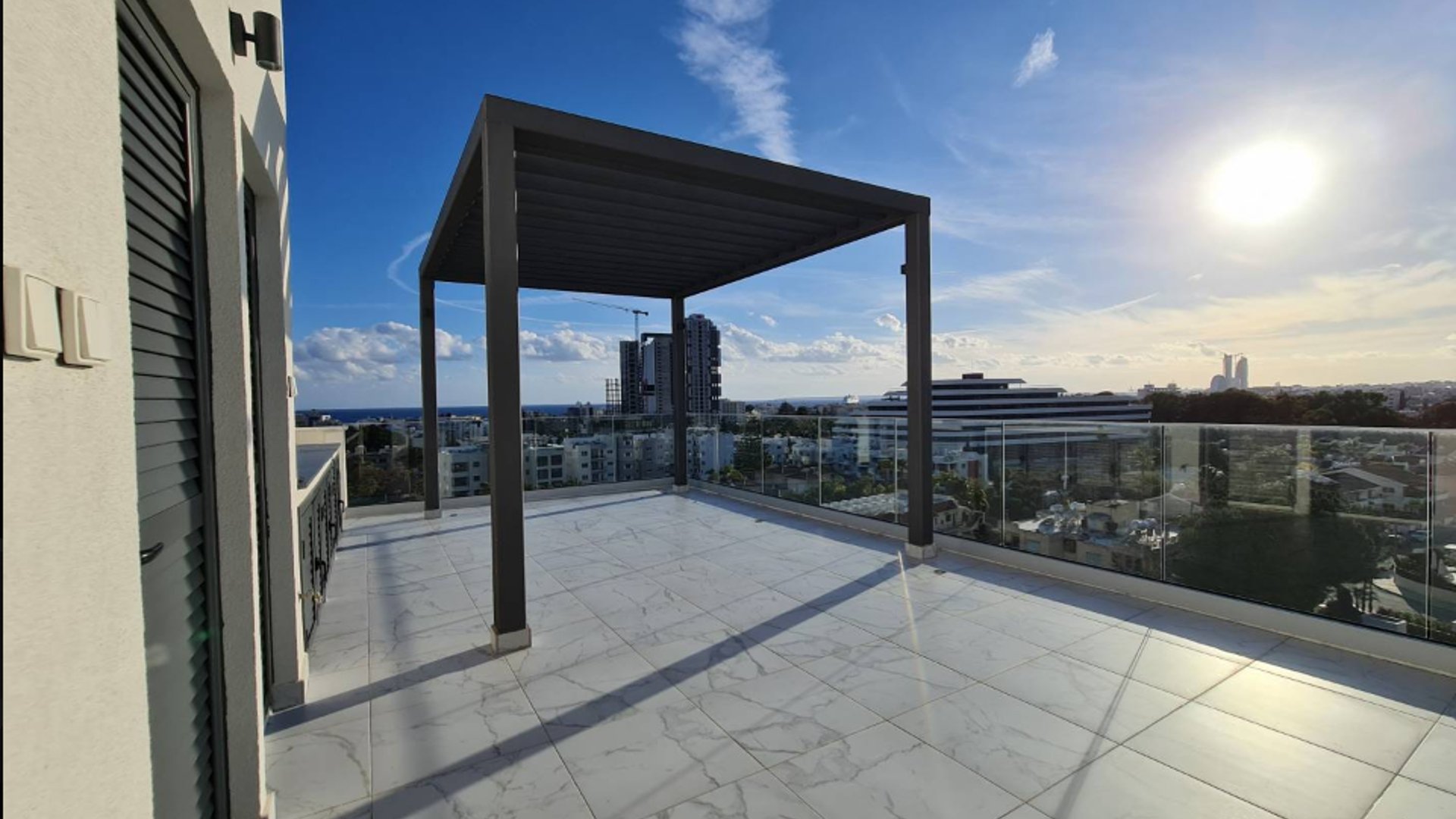 2 bedrooms Penthouse in Potamos tis Germasogeias, Germasogeia, Limassol, Cyprus No. 26077