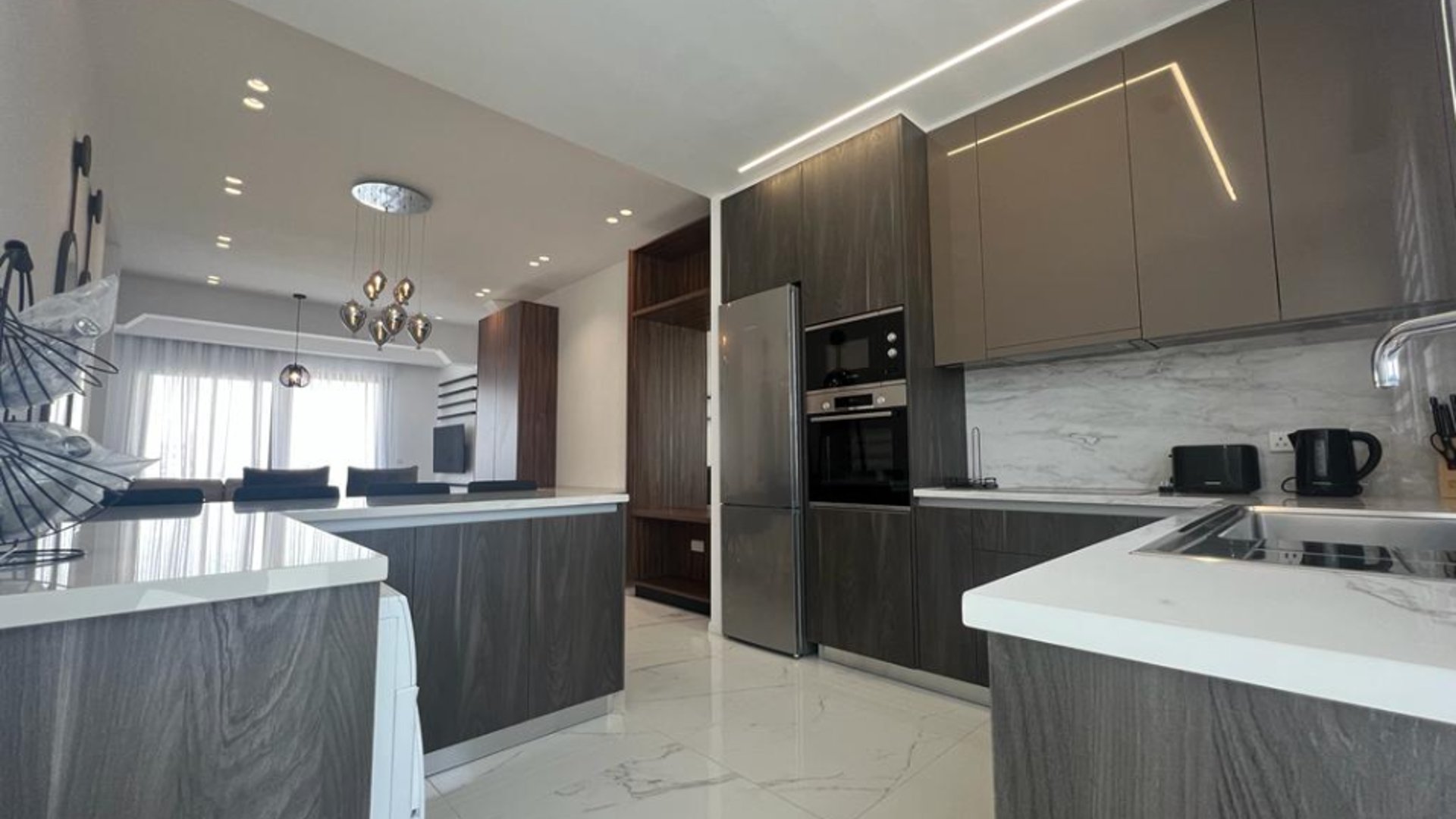 2 bedrooms Penthouse in Potamos tis Germasogeias, Germasogeia, Limassol, Cyprus No. 26077