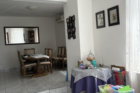 4 chambres Maison de Ville à Strovolos, Nicosia,  No. 39772 8