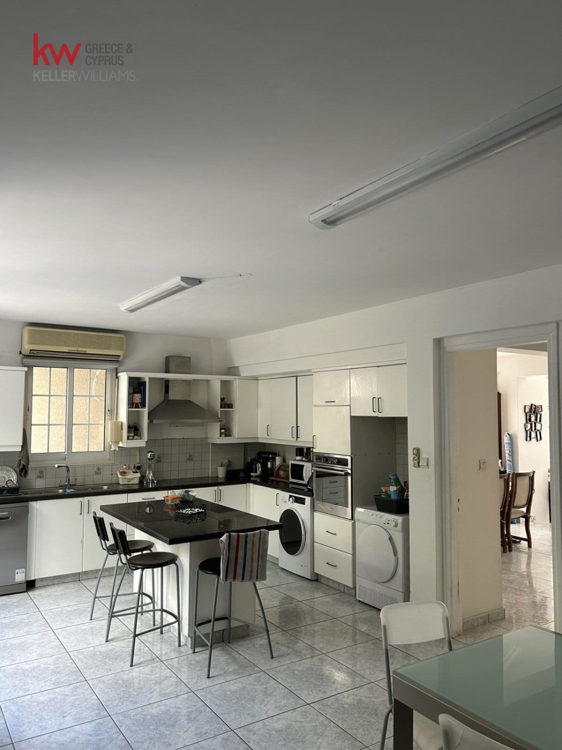 4 dormitorios Adosado en Strovolos, Nicosia, Chipre No. 39772