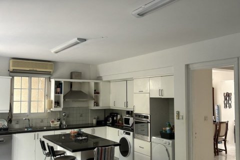 4 chambres Maison de Ville à Strovolos, Nicosia,  No. 39772 14