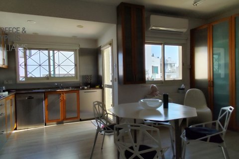 3 bedrooms Apartment in Nicosia, No. 39999 14