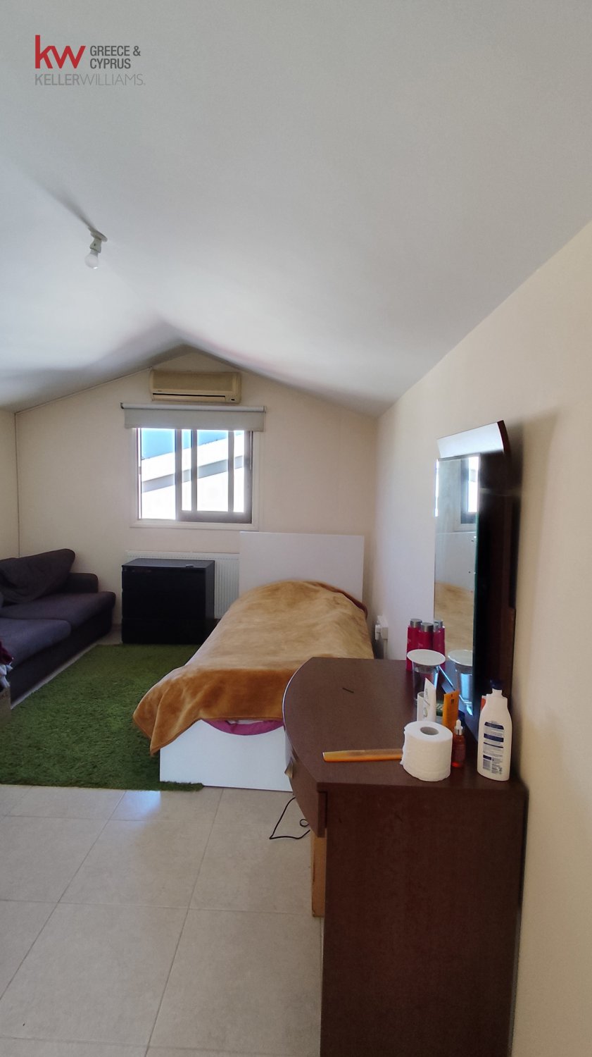 4 bedrooms Townhouse in Lakatamia, Nicosia, Cyprus No. 39771