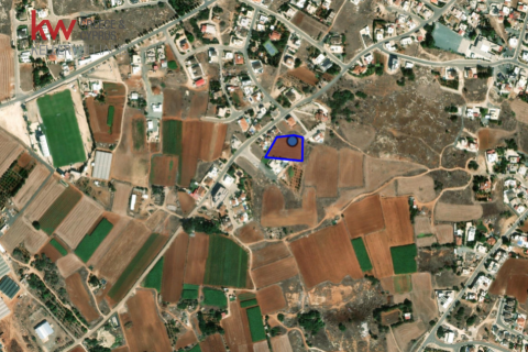 3287m2 Land in Larnaka,  No. 40240 2