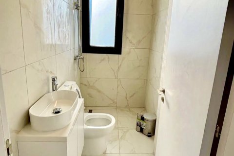 2 bedrooms Apartment in Livadia, Larnaka,  No. 40236 6