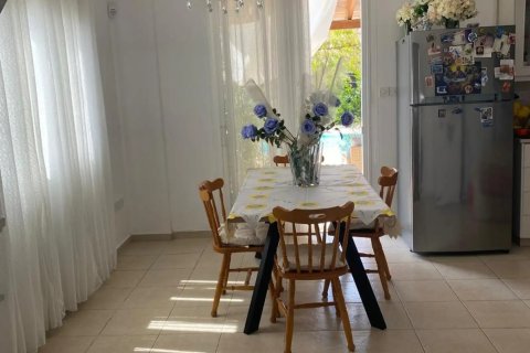 4 bedrooms Villa in Oroklini, Larnaka,  No. 40239 8