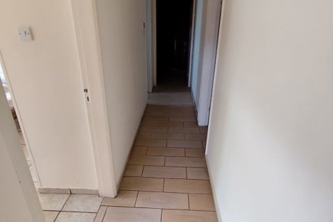 3 bedrooms Apartment in Larnaca, Larnaka,  No. 40235 6