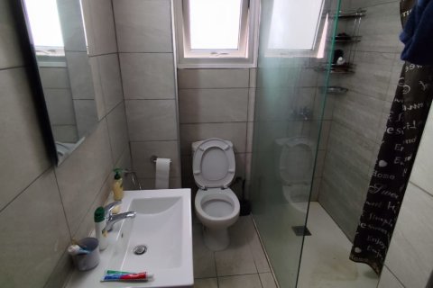 3 bedrooms Apartment in Larnaca, Larnaka,  No. 40235 12