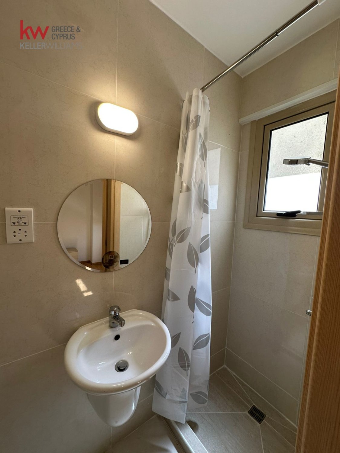 2 bedrooms Apartment in Larnaca, Larnaka, Cyprus No. 52150