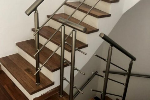 2 bedrooms Townhouse in Limassol,  No. 38513 5