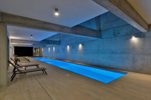 3 bedrooms Apartment in Limassol,  No. 38510 9