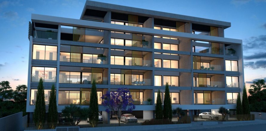 3 bedrooms Apartment in Limassol,  No. 38510