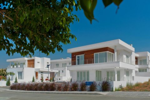 5 rooms Villa in Limassol,  No. 38509