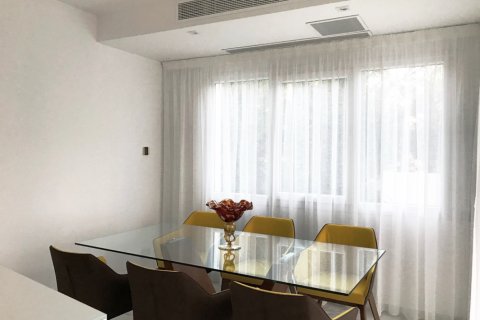 Вилла с 5 комнатами в Лимассол, Лимасол,  № 38509 6