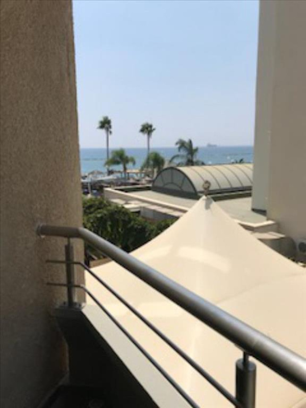 1 bedroom Apartment in Limassol, Cyprus No. 38514
