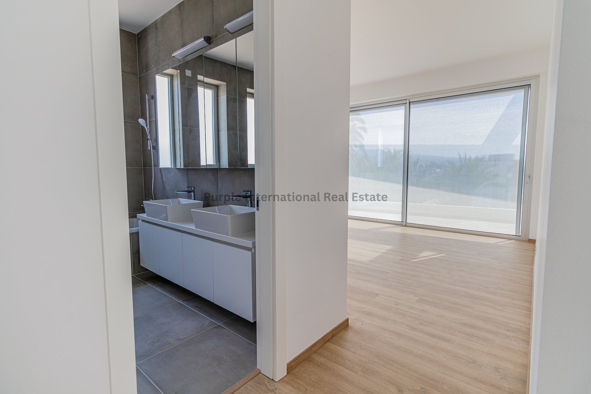 4 bedrooms Villa in Coral Bay, Pegeia, Paphos, Cyprus No. 37611