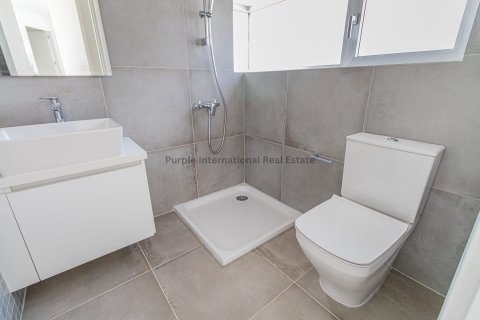 4 bedrooms Villa in Coral Bay, Pegeia, Paphos, Cyprus No. 37611 13