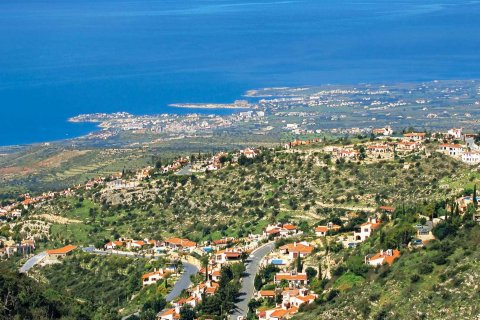 3 bedrooms Villa in Tala, Paphos, Cyprus No. 37617 4