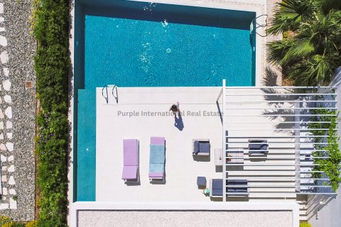 3 bedrooms Villa in Coral Bay, Pegeia, Paphos, Cyprus No. 37613 9
