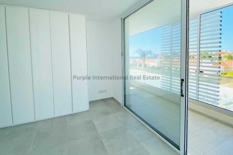3 bedrooms Villa in Coral Bay, Pegeia, Paphos, Cyprus No. 37614 3