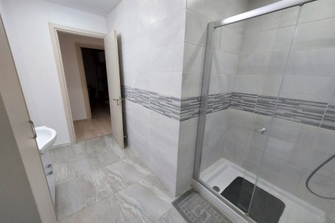 4 bedrooms Villa in Limassol,  No. 44807 22