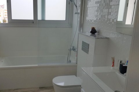 Квартира с 3 спальнями в Лимассол, Лимасол, № 38388 11