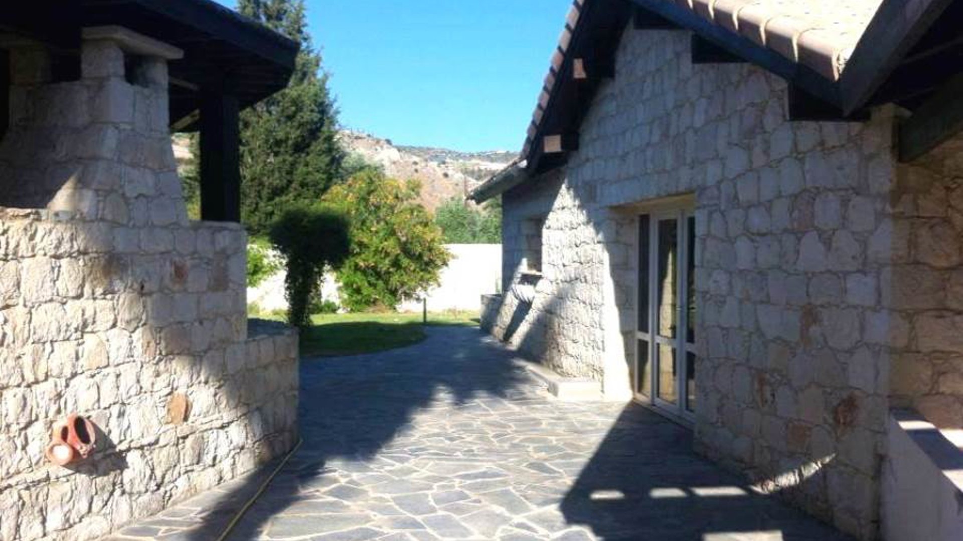5 bedrooms Villa in Goudi, Paphos, Cyprus No. 25465