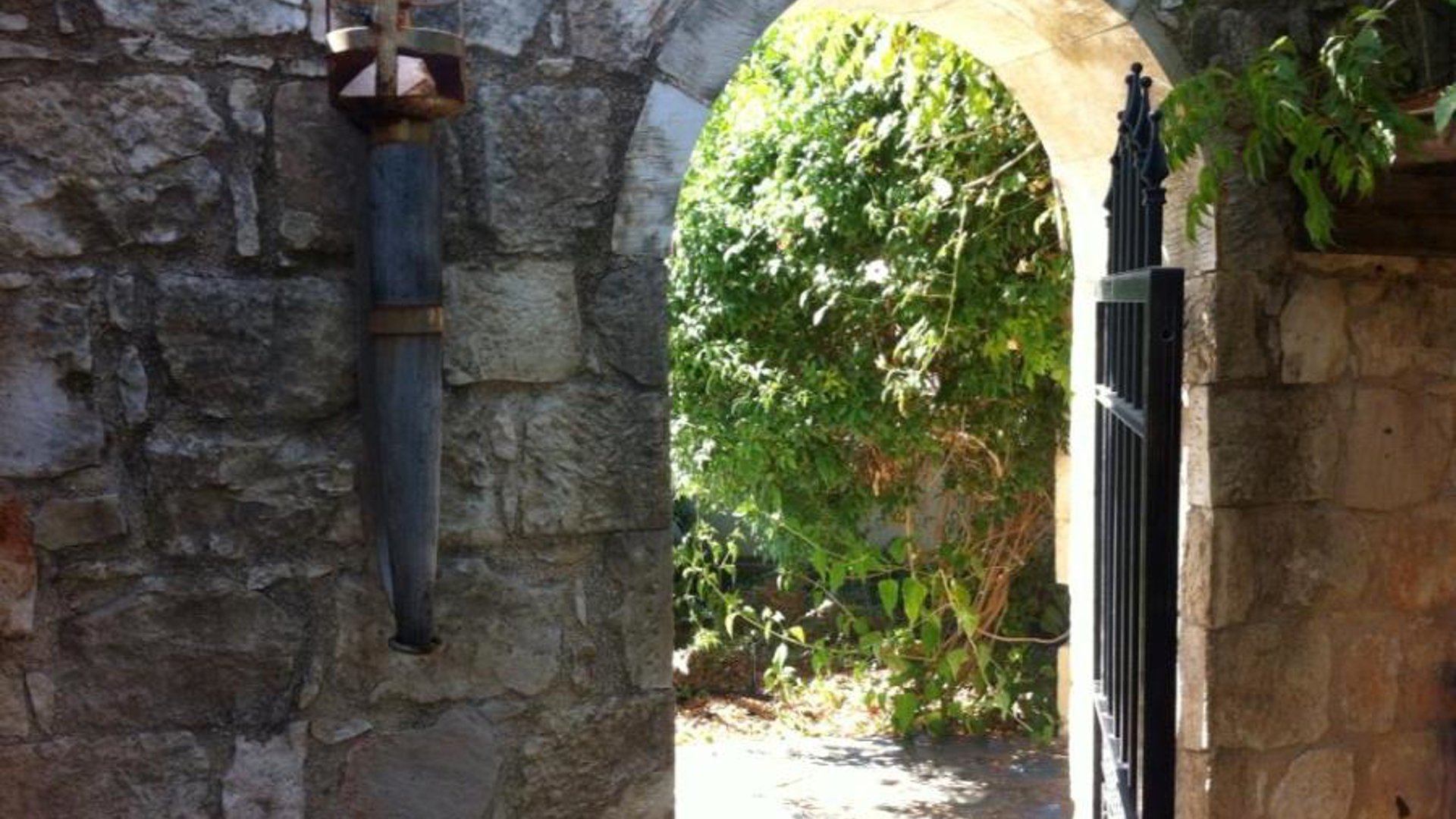 5 bedrooms Villa in Goudi, Paphos, Cyprus No. 25465