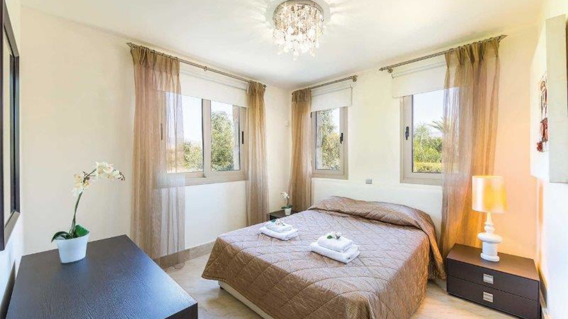 4 bedrooms Villa in Argaka, Paphos, Cyprus No. 25469