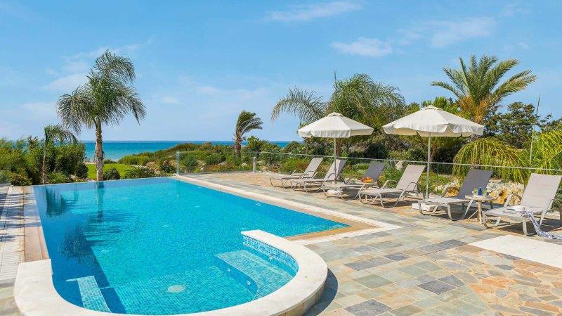 4 bedrooms Villa in Argaka, Paphos, Cyprus No. 25469