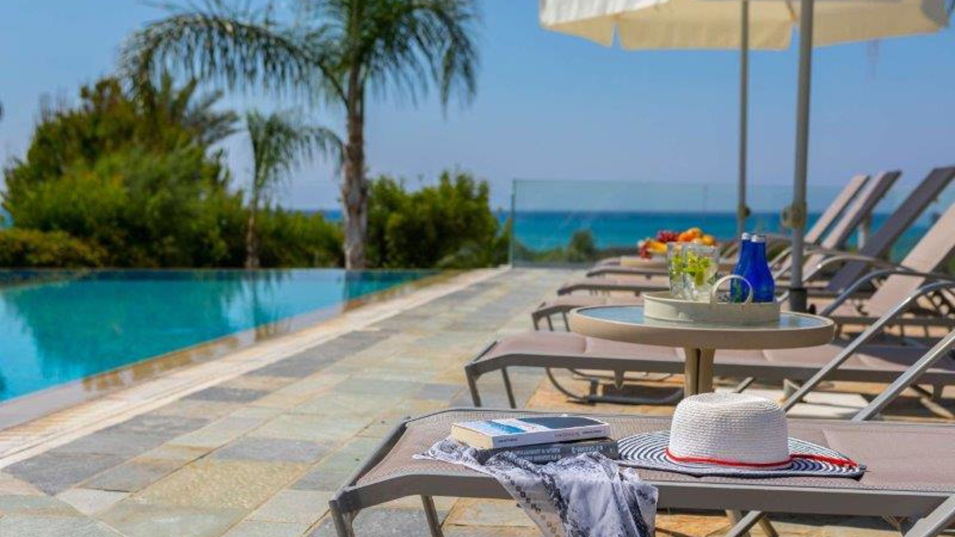 4 bedrooms Villa in Argaka, Paphos, Cyprus No. 25469