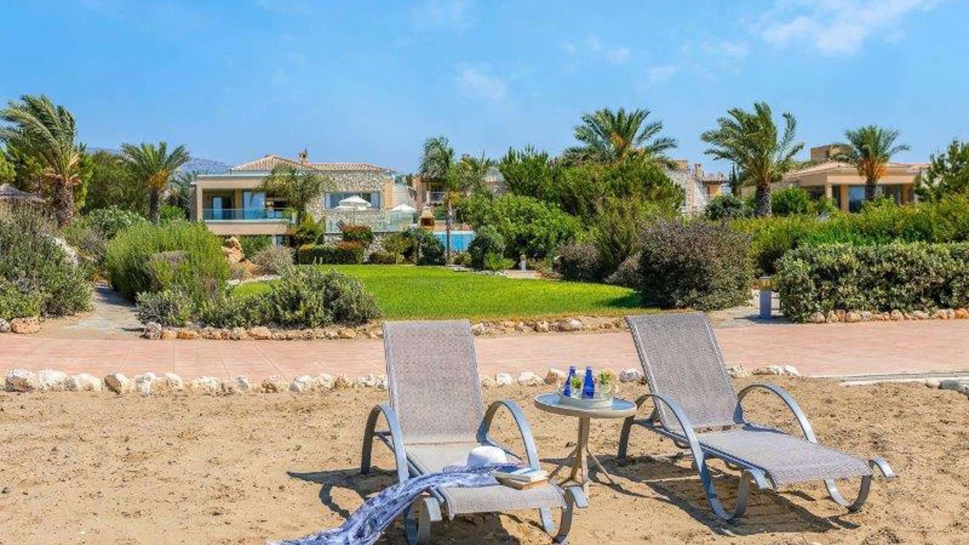 4 bedrooms Villa in Argaka, Paphos, Cyprus No. 25469