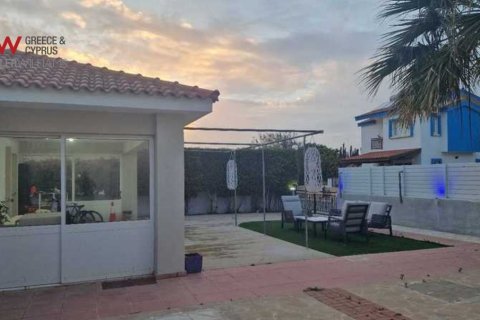 3 bedrooms Townhouse in Pervolia, Larnaka,  No. 39545 6