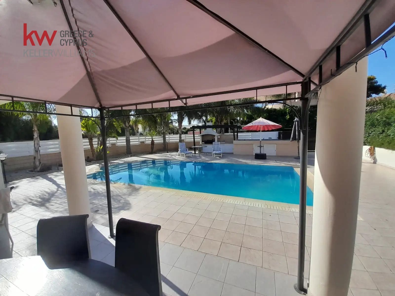 4 chambres Villa à Pyla, Larnaka, Chypre No. 39542