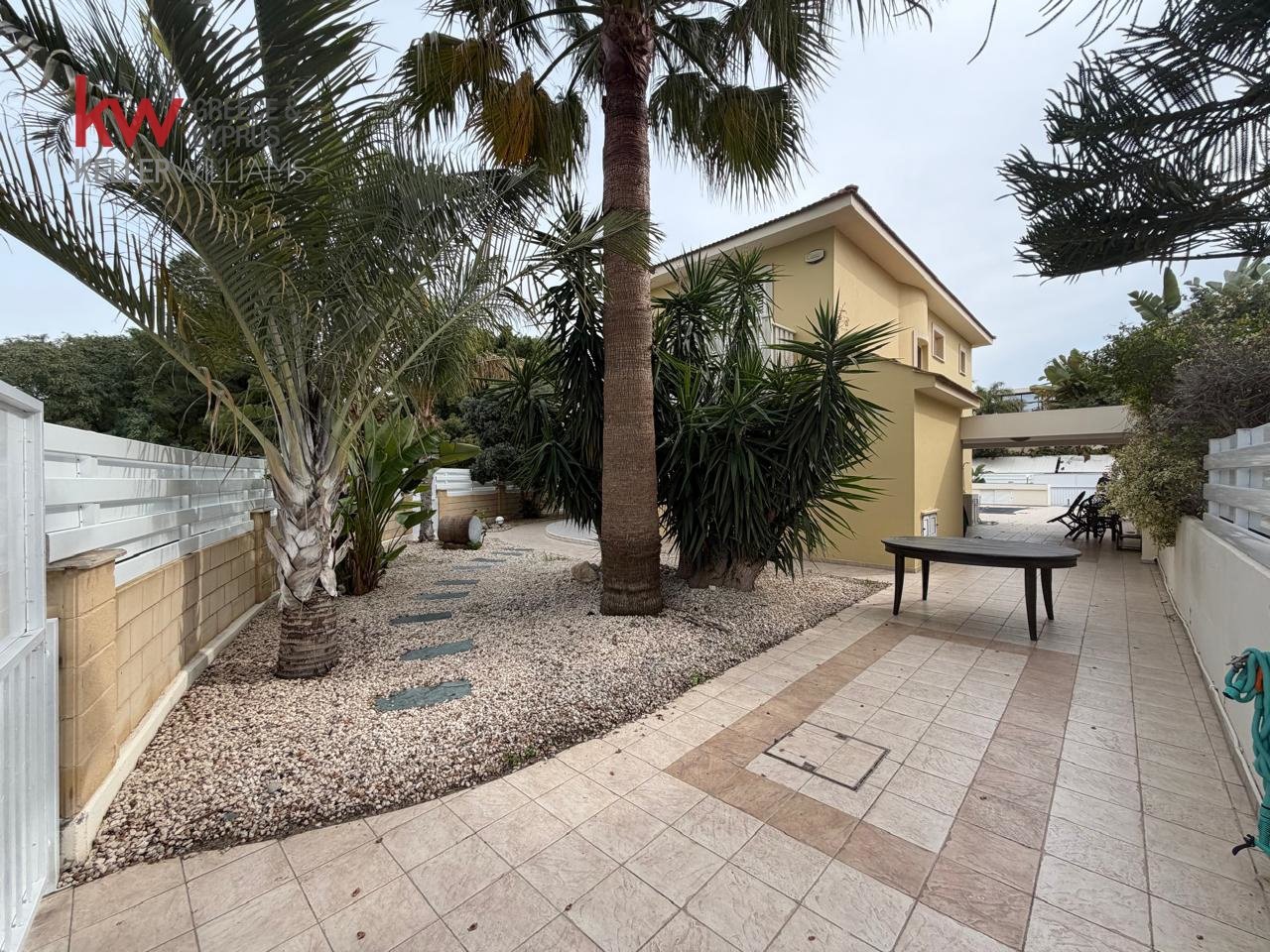 4 chambres Villa à Pyla, Larnaka, Chypre No. 39542